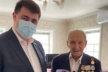 Ветераны делятся воспоминаниями 
